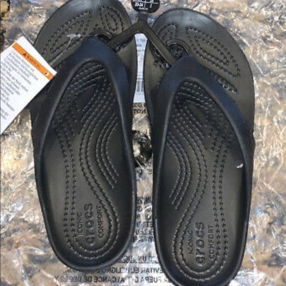 NWT NEW Crocs Kadee II Flip Women’s Black Sandals Size 5, color black - Picture 2 of 8